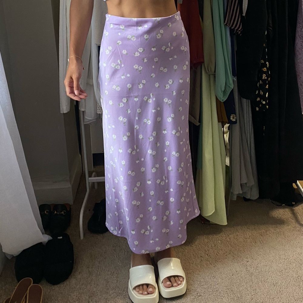 Lavender floral midi skirt
